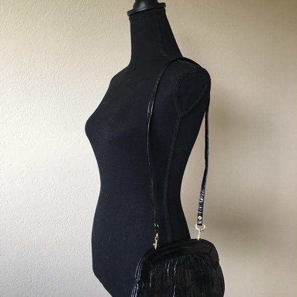 Black heel skin Crossbody - Picture 6 of 6